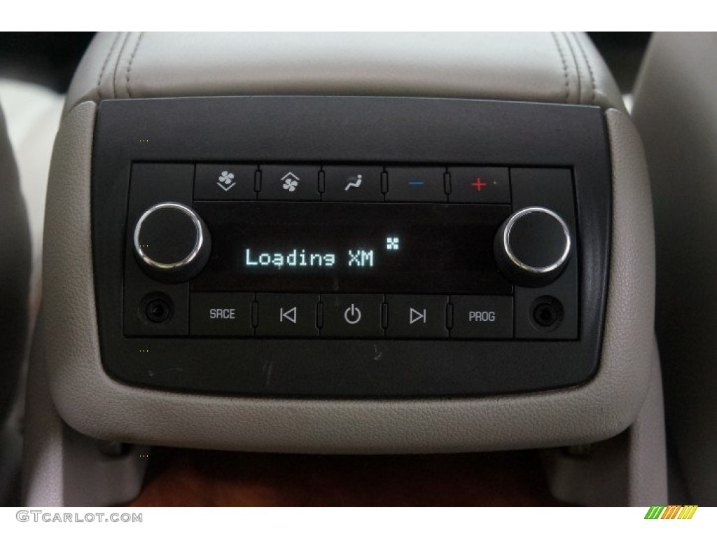 2008 Outlook XR AWD - Ocean Mist / Tan photo #24