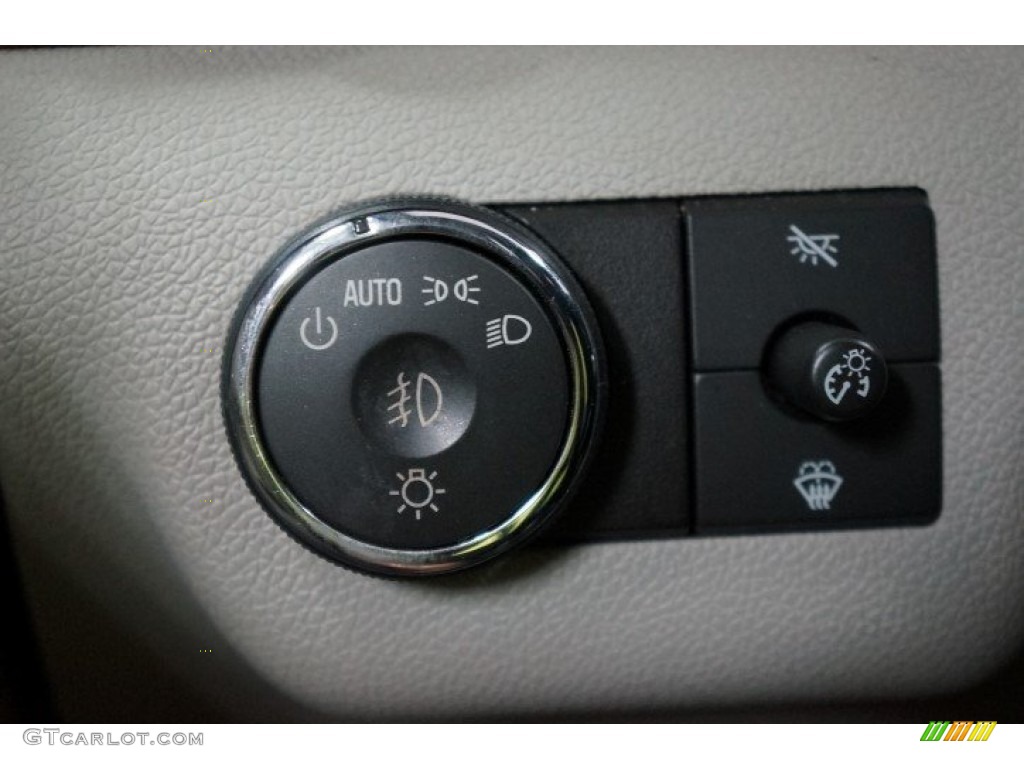 2008 Outlook XR AWD - Ocean Mist / Tan photo #29