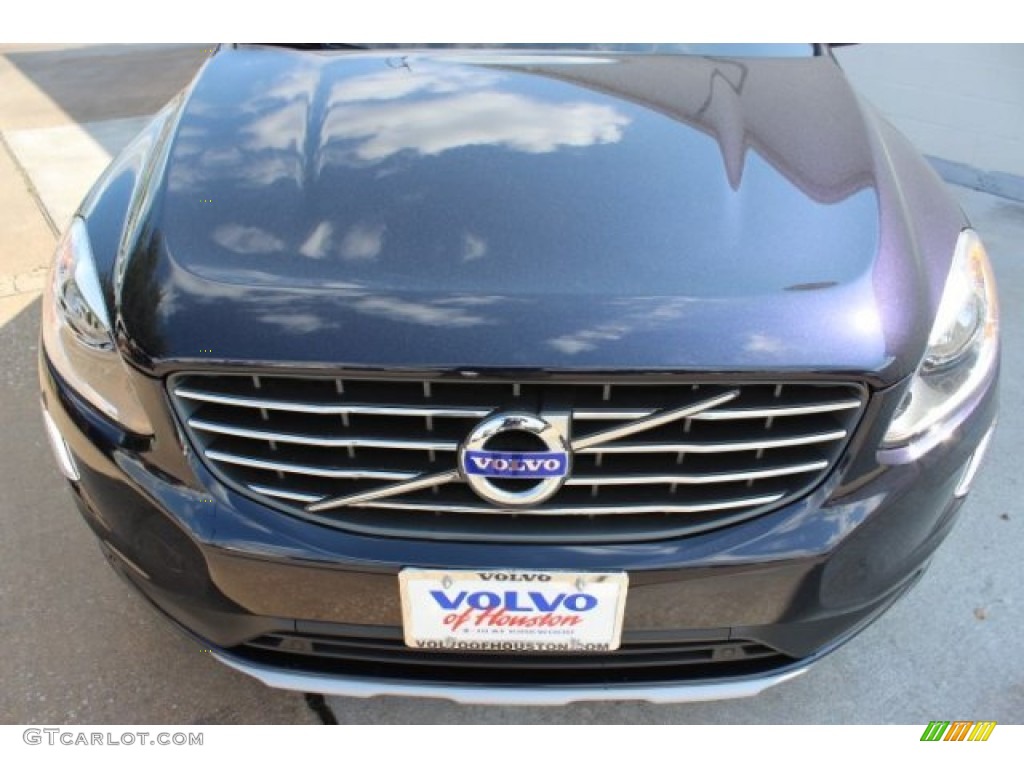 2016 XC60 T5 Drive-E - Magic Blue Metallic / Off-Black photo #2