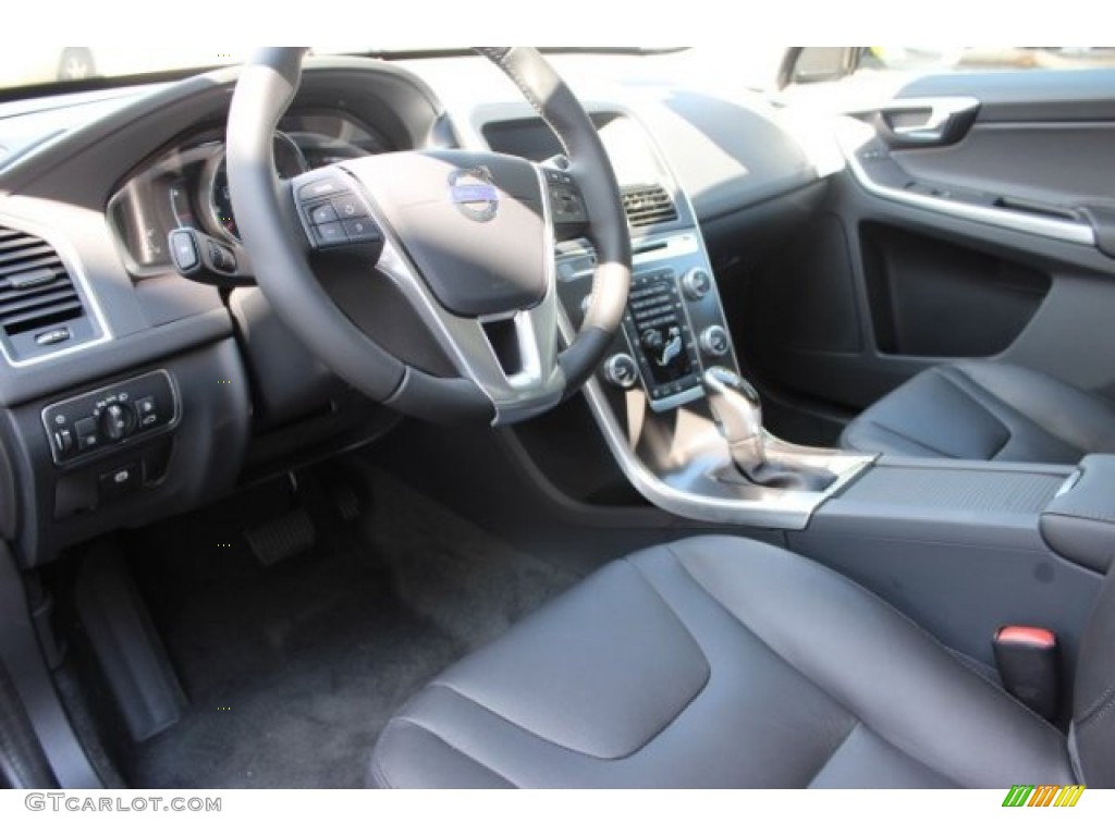 2016 XC60 T5 Drive-E - Magic Blue Metallic / Off-Black photo #11