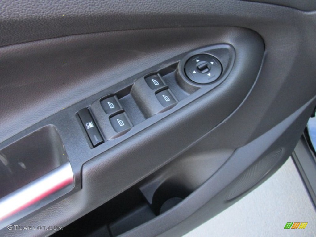 2016 Escape SE - Shadow Black / Charcoal Black photo #20