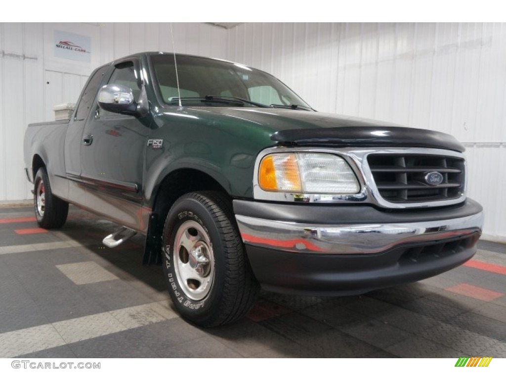 2002 F150 XLT SuperCab - Dark Highland Green Metallic / Medium Graphite photo #5
