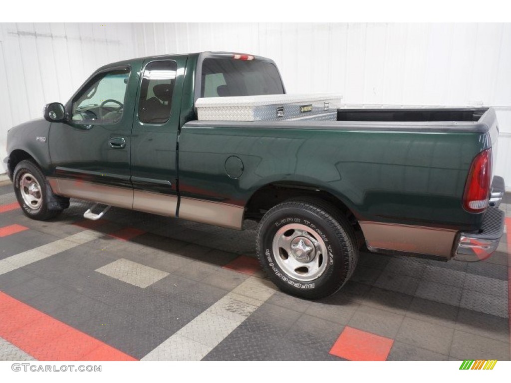 2002 F150 XLT SuperCab - Dark Highland Green Metallic / Medium Graphite photo #11