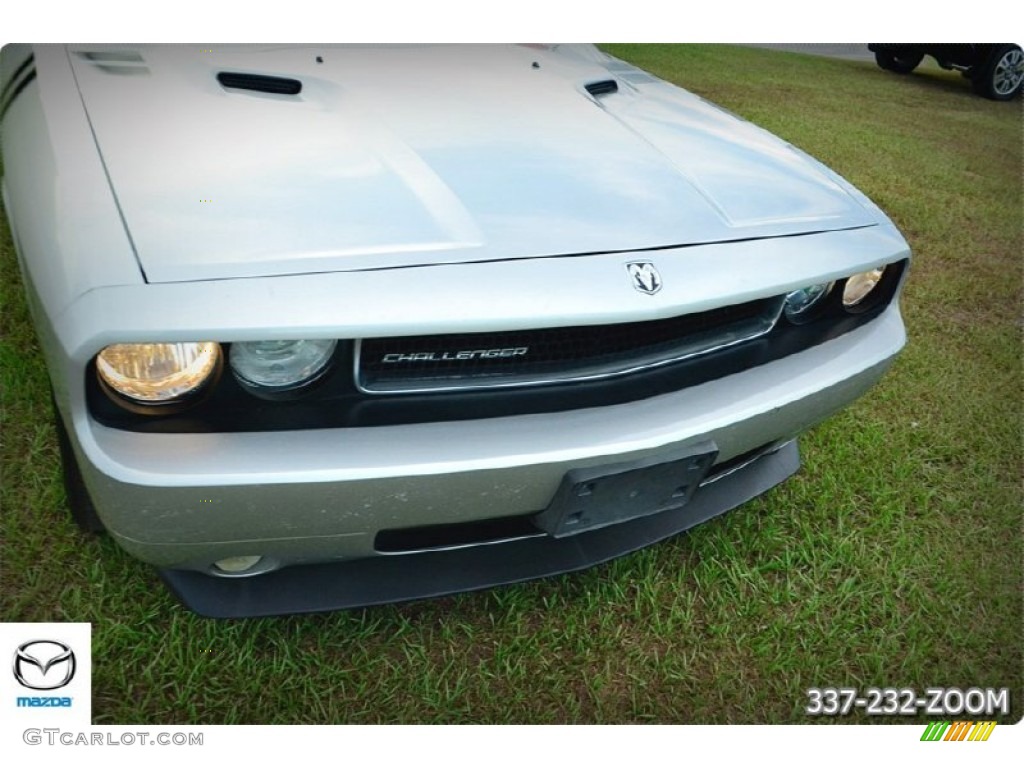 2009 Challenger SE - Bright Silver Metallic / Dark Slate Gray photo #10