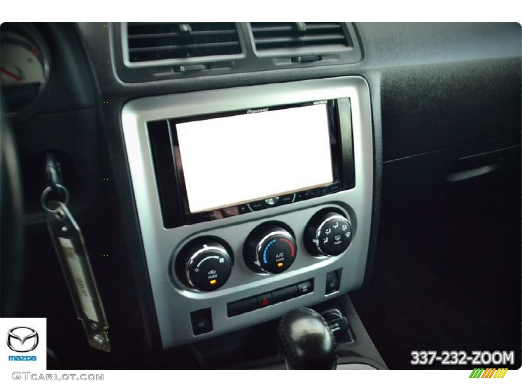 2009 Challenger SE - Bright Silver Metallic / Dark Slate Gray photo #21