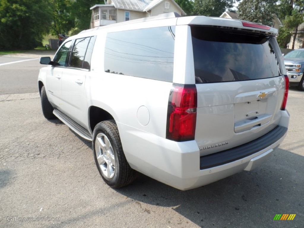 Silver Ice Metallic 2016 Chevrolet Suburban LT 4WD Exterior Photo #106475458