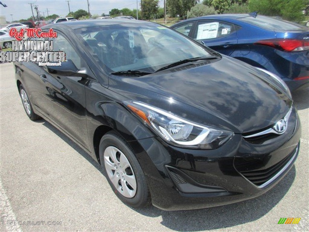 2016 Elantra SE - Phantom Black / Beige photo #1