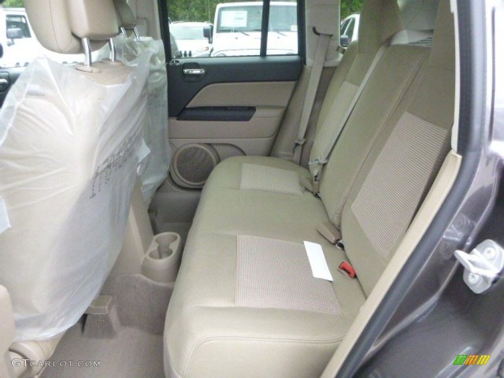 2016 Jeep Compass Sport 4x4 Rear Seat Photo #106487206