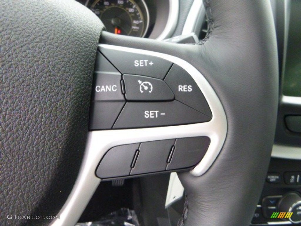 2016 Jeep Cherokee Trailhawk 4x4 Controls Photo #106488646