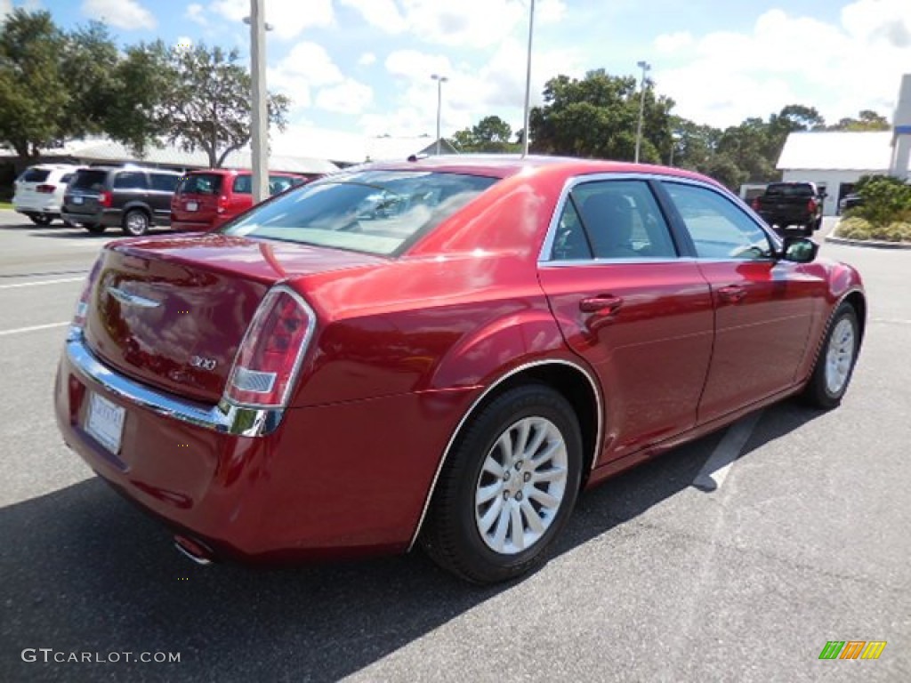 2012 300  - Deep Cherry Red Crystal Pearl / Black/Light Frost Beige photo #8