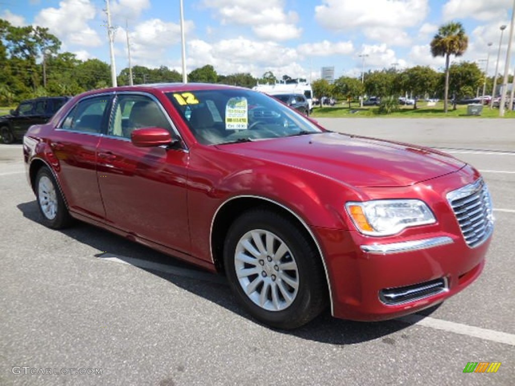 2012 300  - Deep Cherry Red Crystal Pearl / Black/Light Frost Beige photo #10