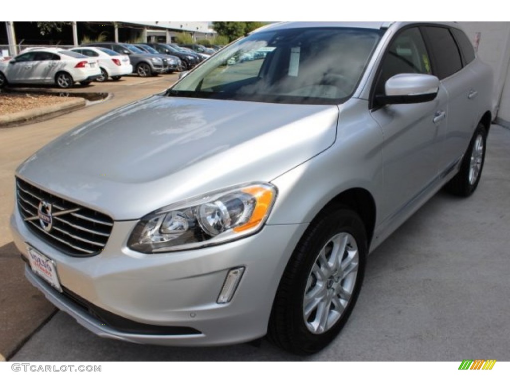 Bright Silver Metallic 2016 Volvo XC60 T5 Drive-E Exterior Photo #106493041