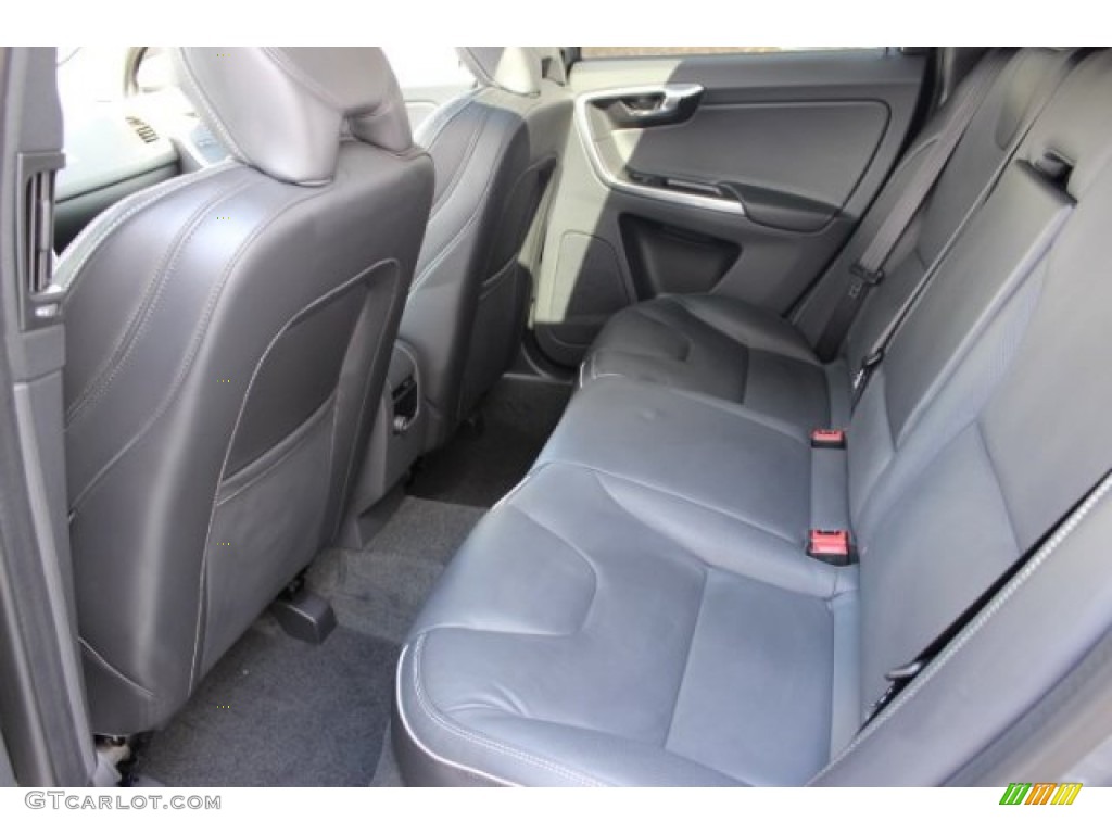 2016 XC60 T6 AWD R-Design - Osmium Grey Metallic / Off-Black photo #32