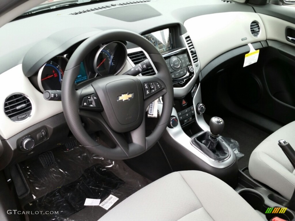 Medium Titanium Interior 2016 Chevrolet Cruze Limited ECO Photo #106496155