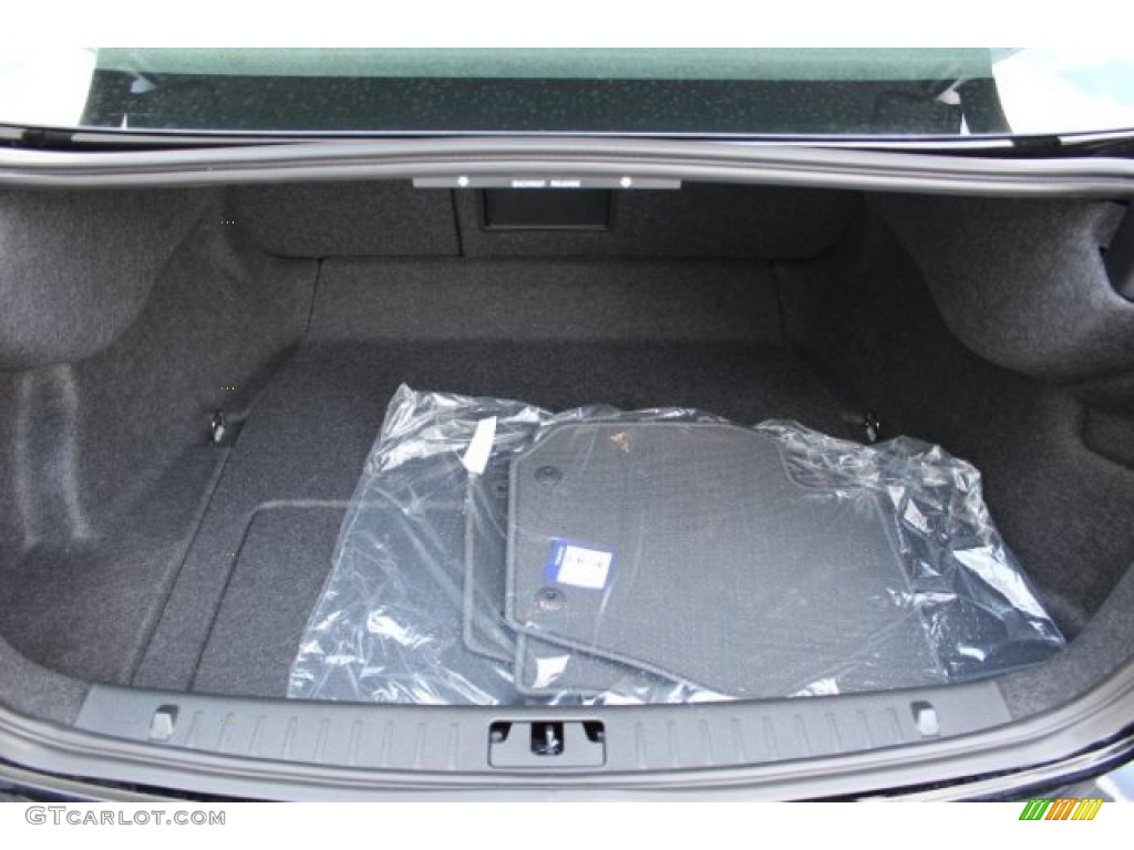 2016 Volvo S60 T6 Drive-E Trunk Photos