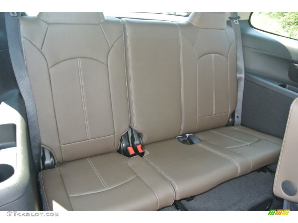 2016 GMC Acadia SLT Rear Seat Photo #106498018