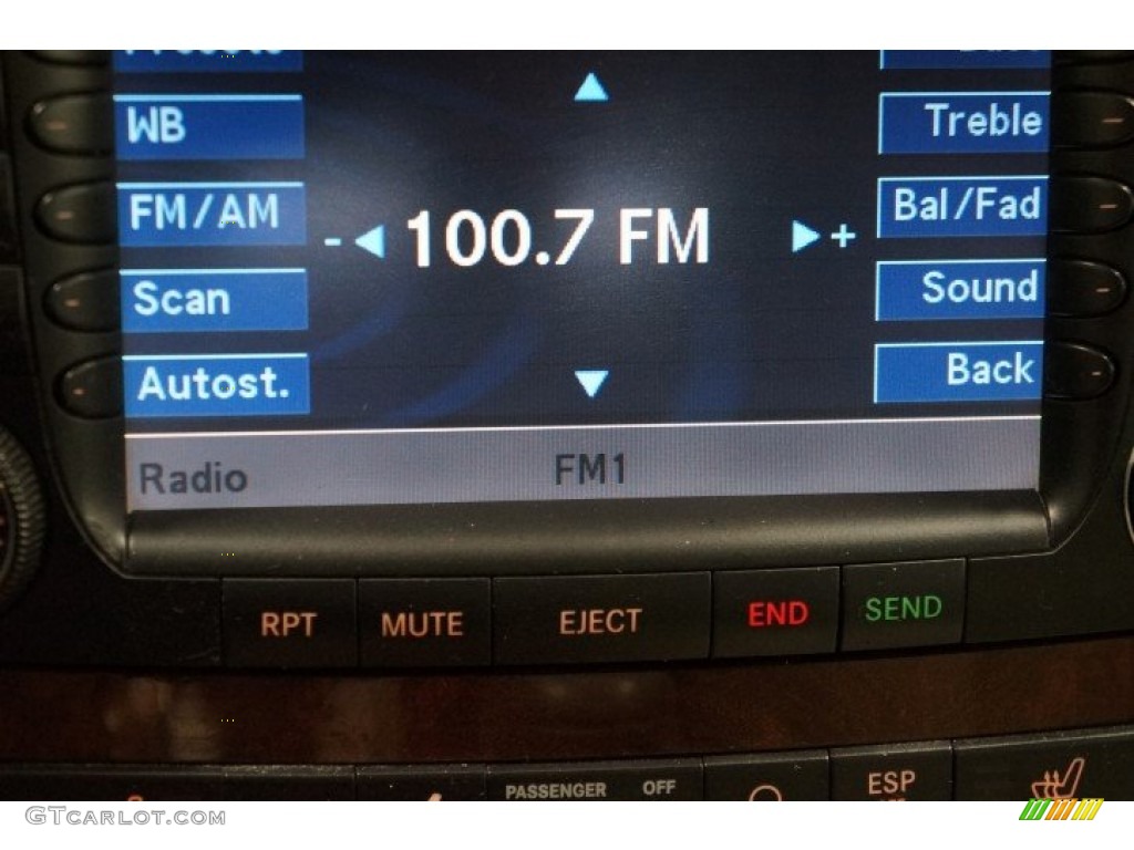 2004 Mercedes-Benz E 320 4Matic Sedan Audio System Photos