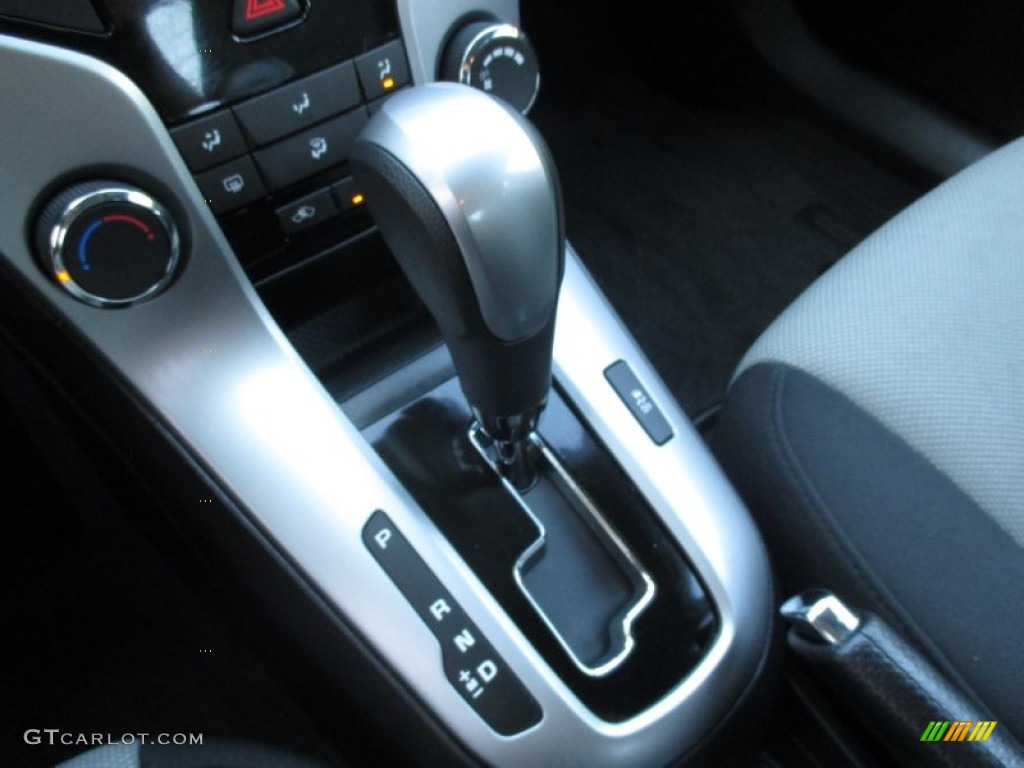 2012 Cruze LS - Blue Granite Metallic / Jet Black/Medium Titanium photo #25