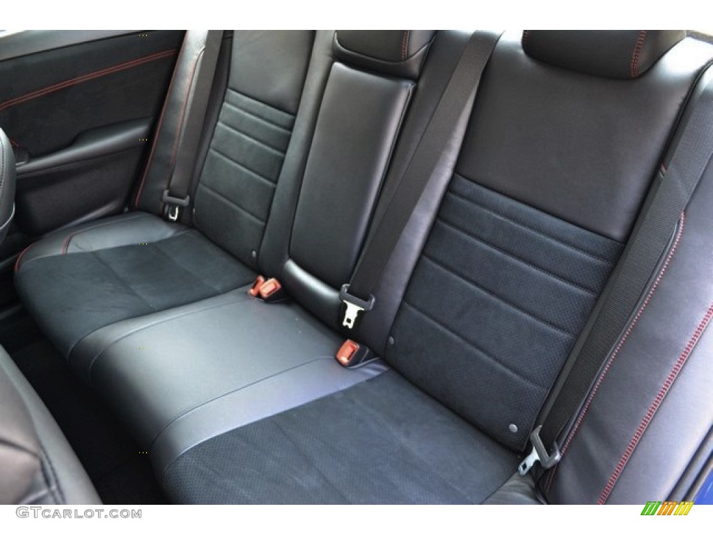 Black Interior 2016 Toyota Camry XSE Photo #106501348