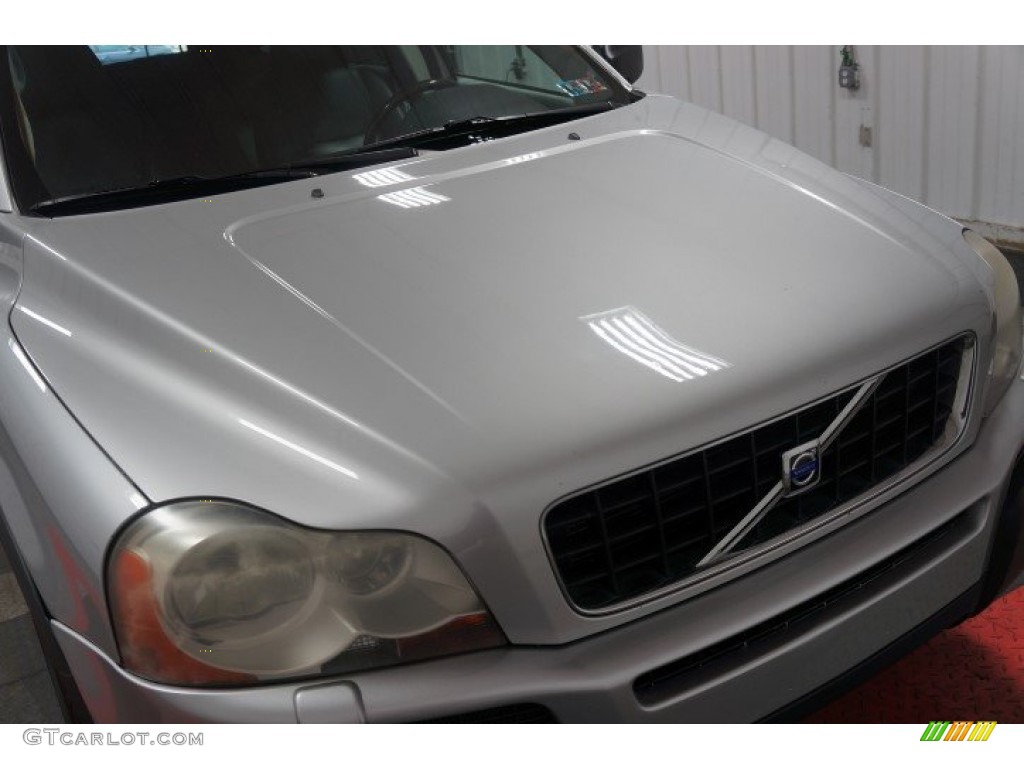 2003 XC90 T6 AWD - Silver Metallic / Graphite photo #39