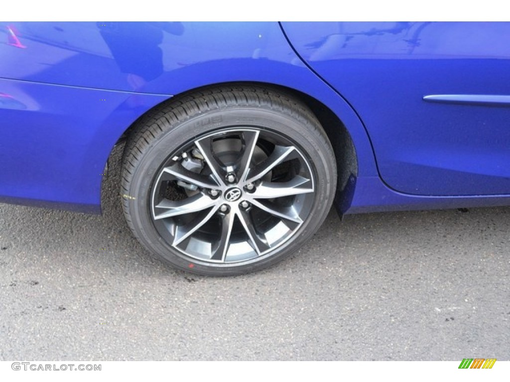 2016 Toyota Camry XSE Wheel Photo #106501381