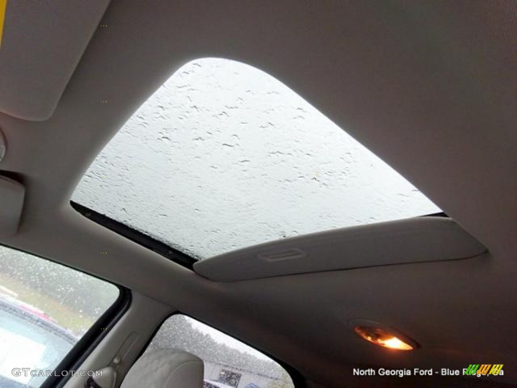 2005 Equinox LT AWD - Black / Light Cashmere photo #18