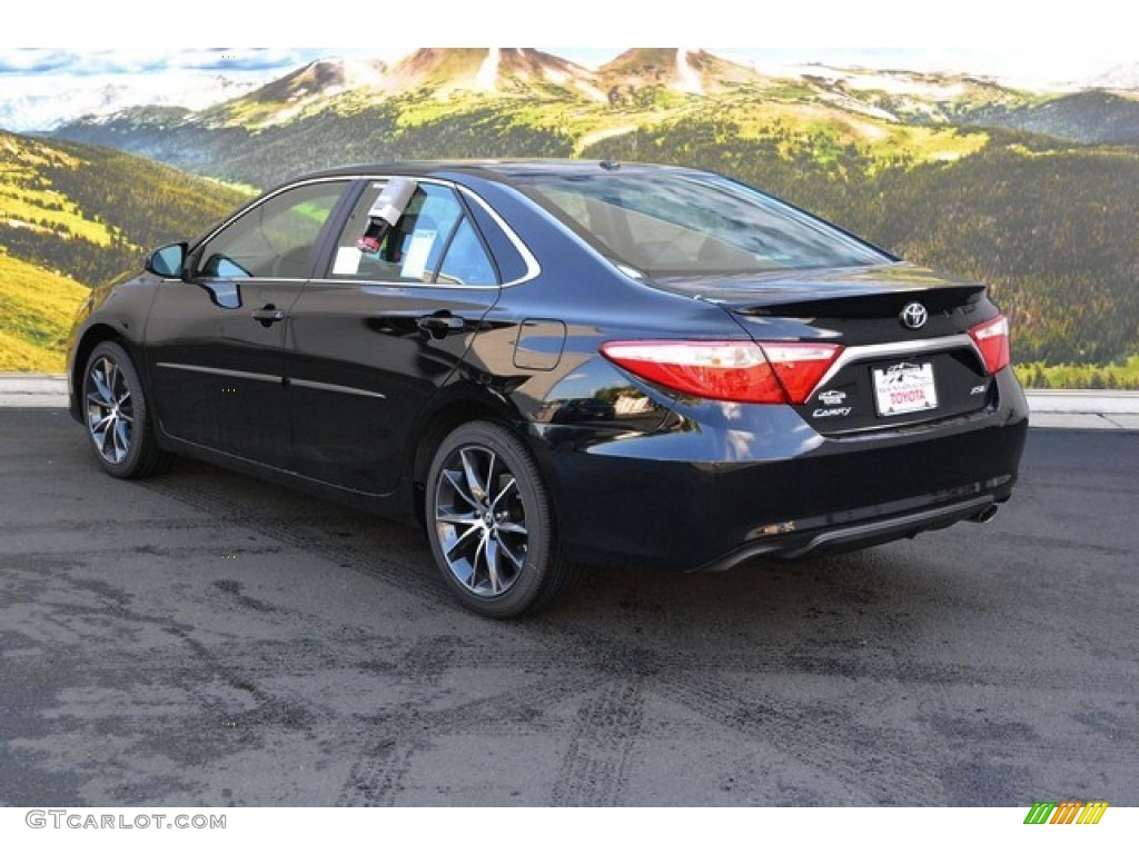 2016 Camry XSE - Midnight Black Metallic / Black photo #3