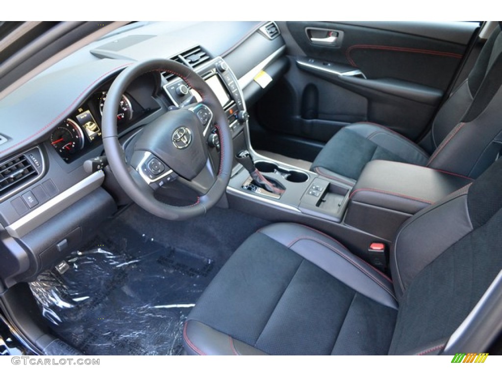 2016 Camry XSE - Midnight Black Metallic / Black photo #5