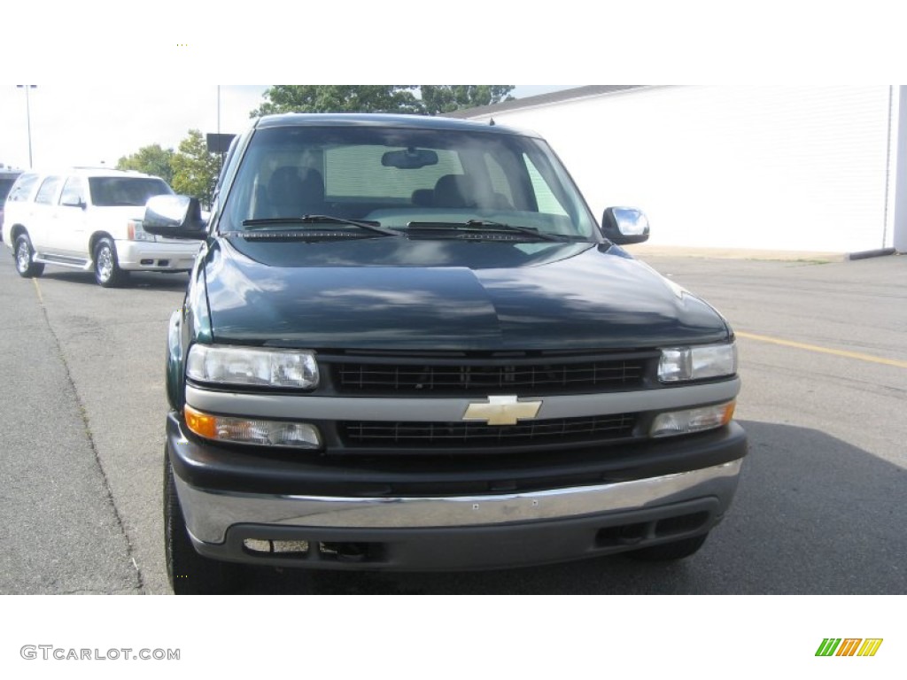 2002 Silverado 1500 LT Crew Cab 4x4 - Forest Green Metallic / Medium Gray photo #2