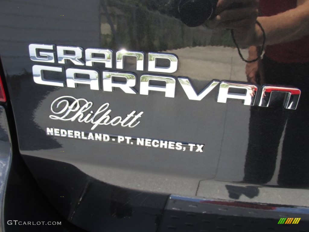 2014 Grand Caravan SXT - Brilliant Black Crystal Pearl / Black/Light Graystone photo #14