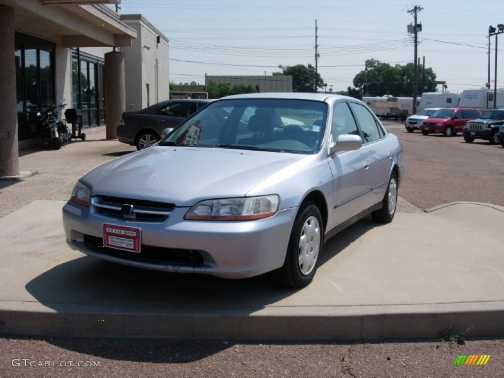 1998 Accord LX Sedan - Regent Silver Pearl / Quartz photo #16