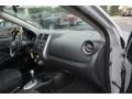 Brilliant Silver - Versa 1.6 SV Sedan Photo No. 17