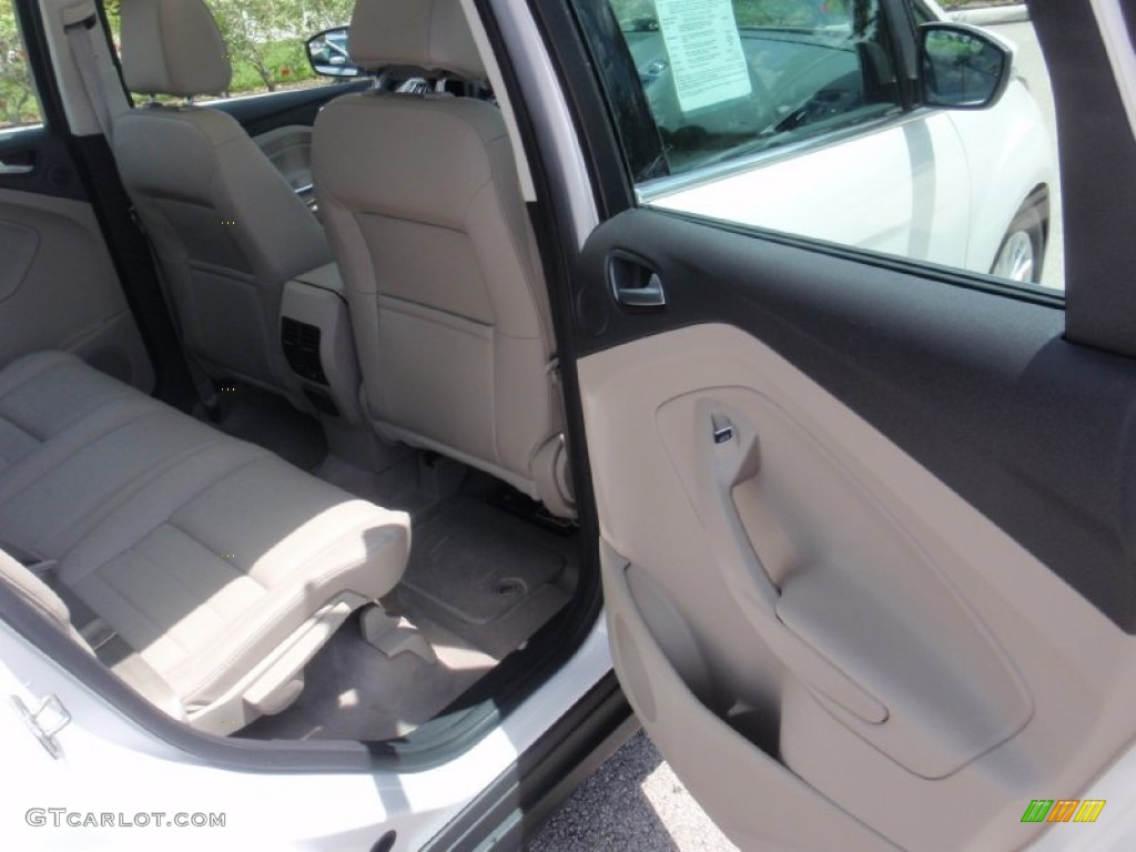 2015 C-Max Hybrid SEL - White Platinum Tricoat / Medium Light Stone photo #22