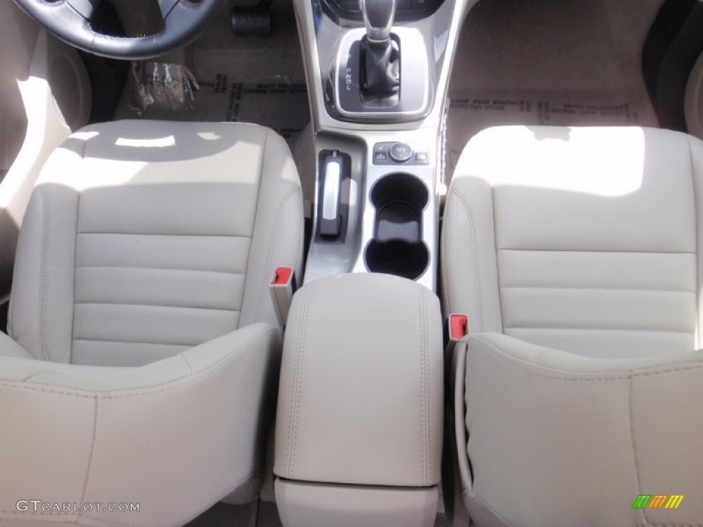 2015 C-Max Hybrid SEL - White Platinum Tricoat / Medium Light Stone photo #31