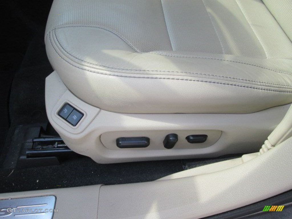 2015 Taurus Limited - Ingot Silver Metallic / Dune photo #17