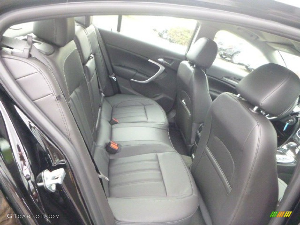 2015 Buick Regal AWD Rear Seat Photo #106527962