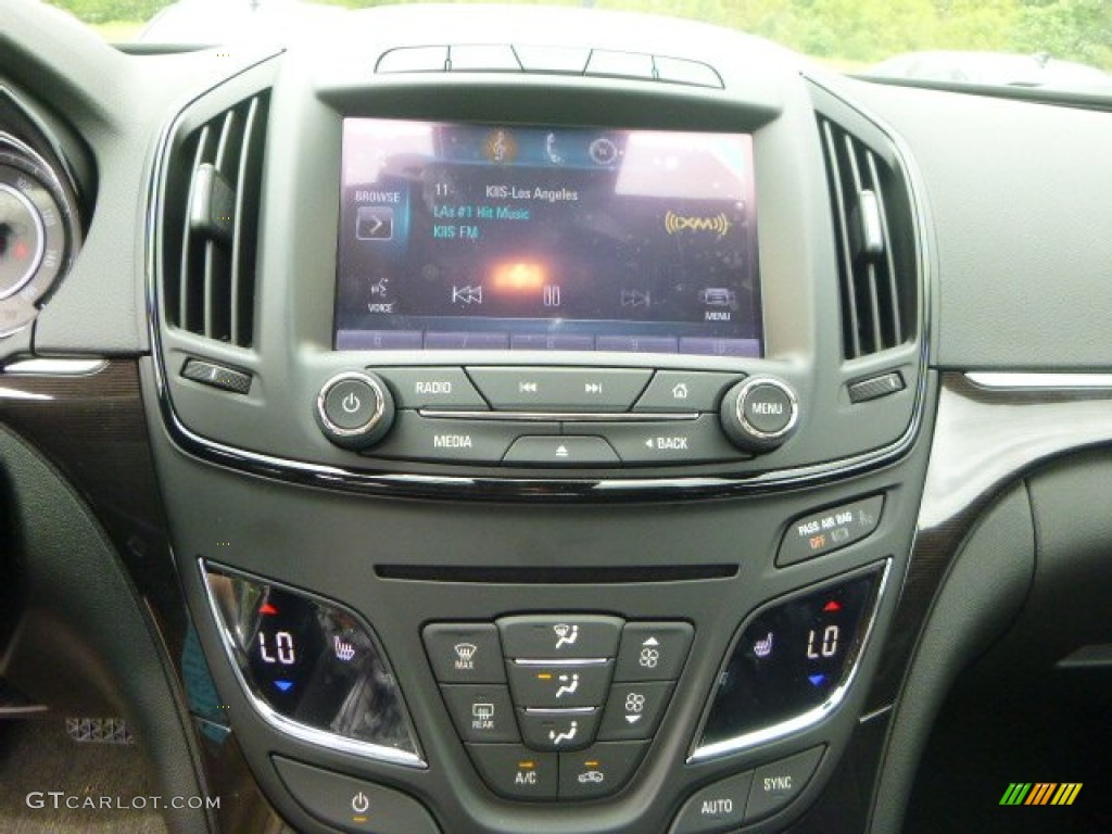 2015 Buick Regal AWD Controls Photo #106528237