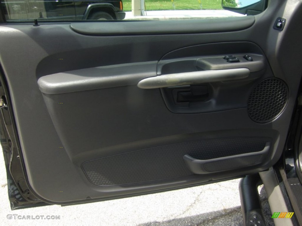 2002 Explorer Sport - Black Clearcoat / Graphite photo #8