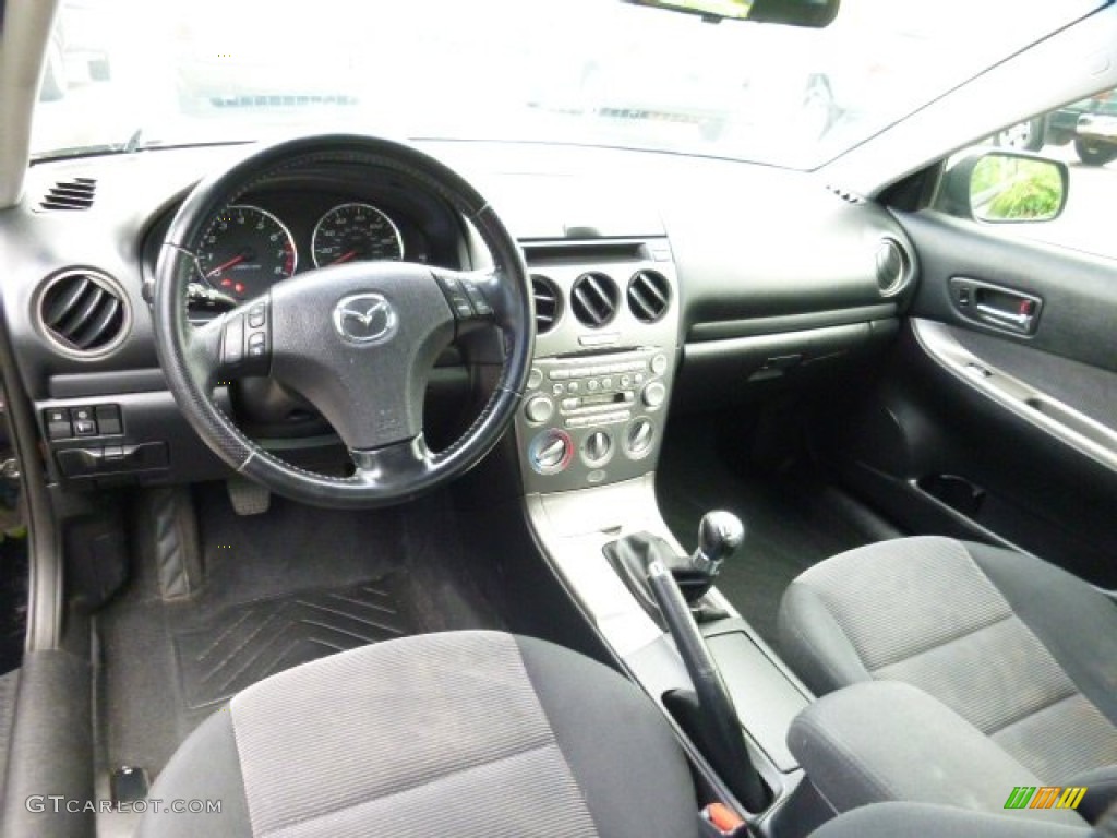 2005 MAZDA6 i Sport Hatchback - Onyx Black / Black photo #10