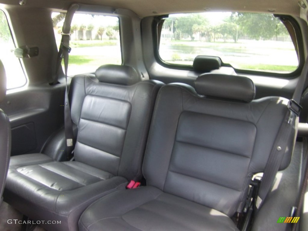 2002 Explorer Sport - Black Clearcoat / Graphite photo #10