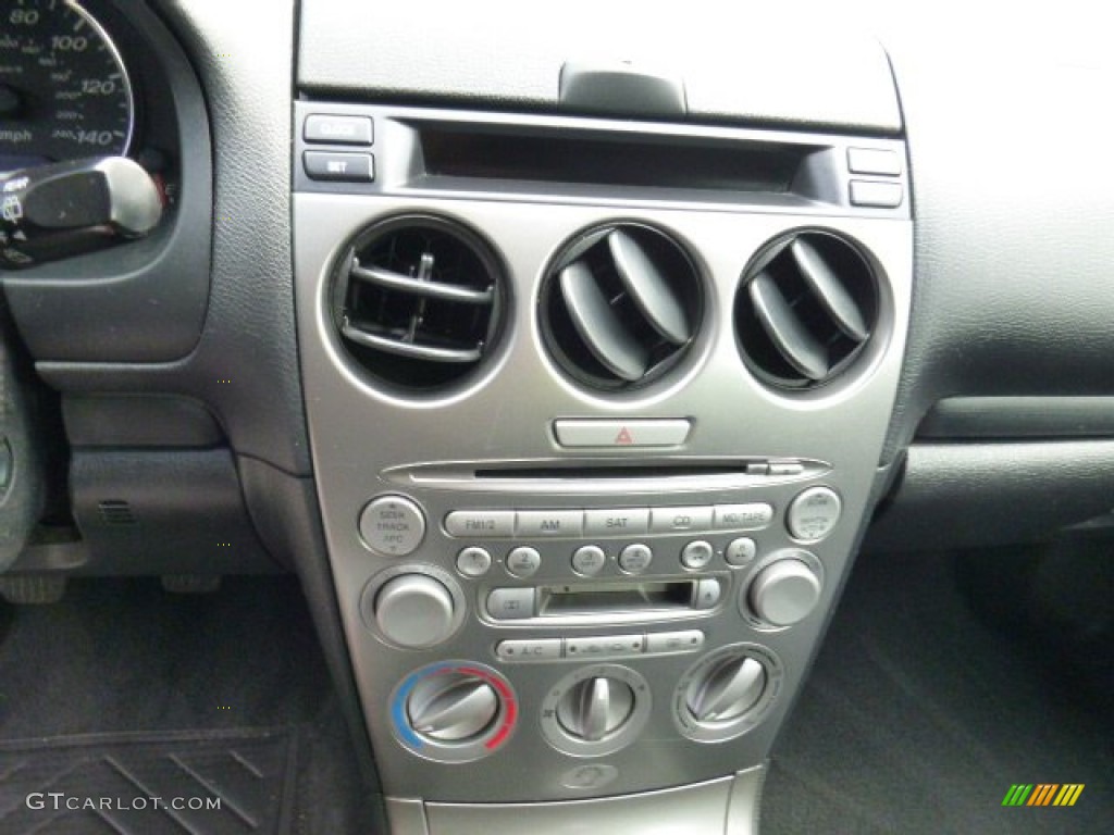 2005 MAZDA6 i Sport Hatchback - Onyx Black / Black photo #13