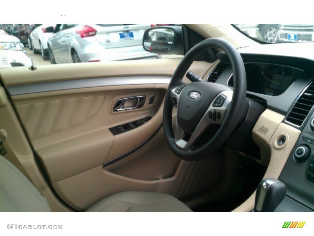 2015 Taurus SE - Oxford White / Dune photo #11