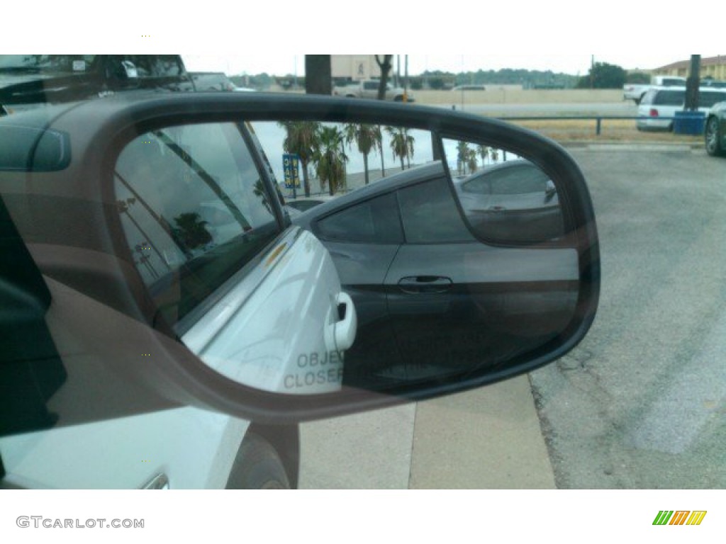 2015 Taurus SE - Oxford White / Dune photo #19