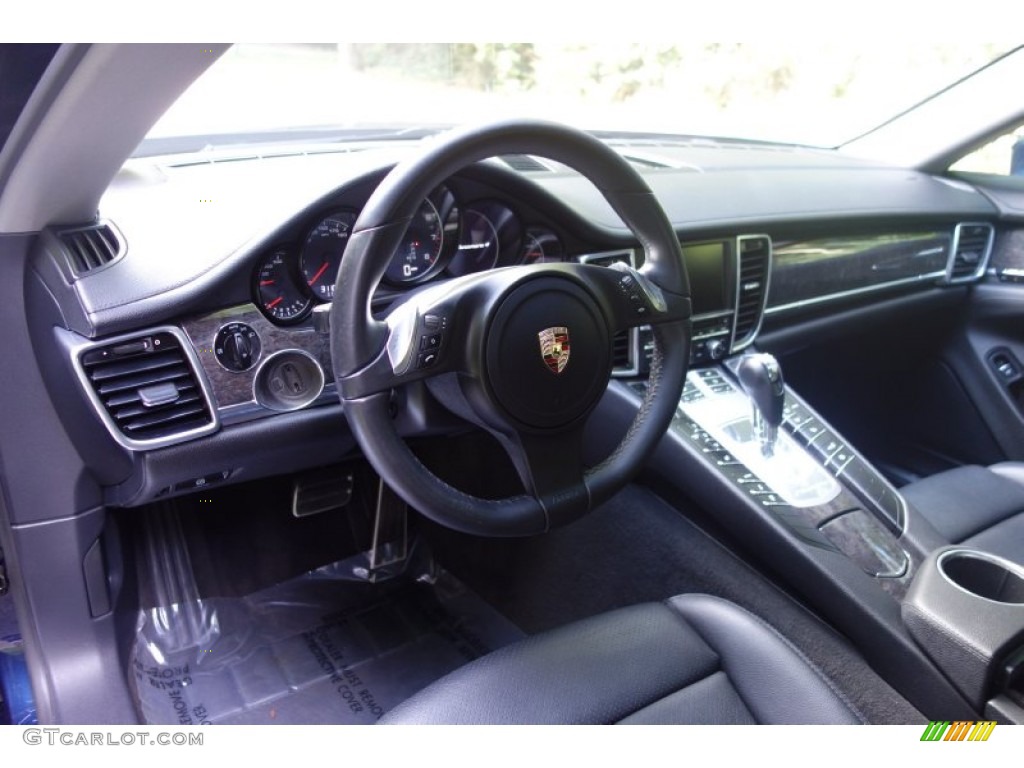 2011 Panamera 4 - Dark Blue Metallic / Black photo #12