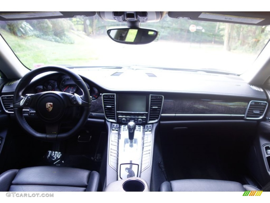 2011 Panamera 4 - Dark Blue Metallic / Black photo #15