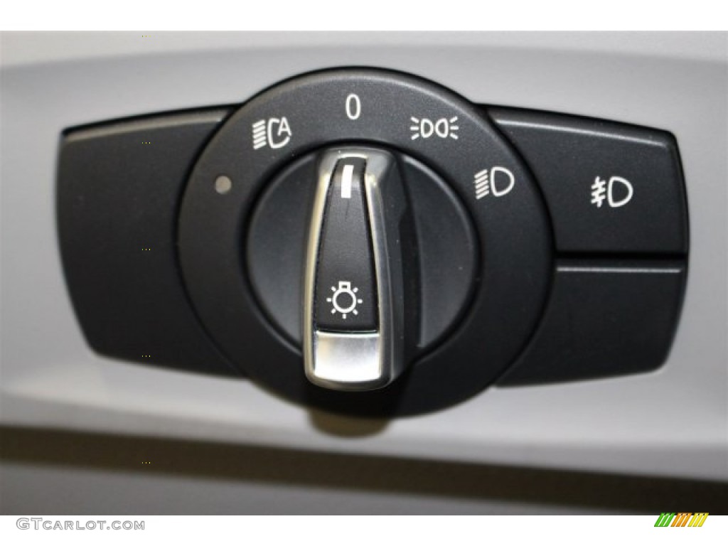 2011 3 Series 328i xDrive Sports Wagon - Space Gray Metallic / Gray Dakota Leather photo #23