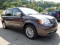 2015 Granite Crystal Metallic Chrysler Town & Country Touring-L  photo #9