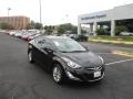 Phantom Black - Elantra SE Photo No. 1