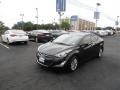 Phantom Black - Elantra SE Photo No. 3