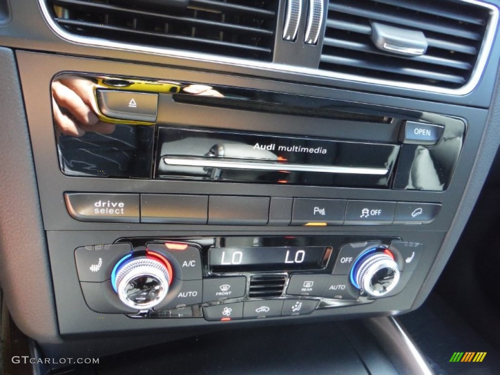 2016 Audi Q5 2.0 TFSI Premium quattro Controls Photo #106550551